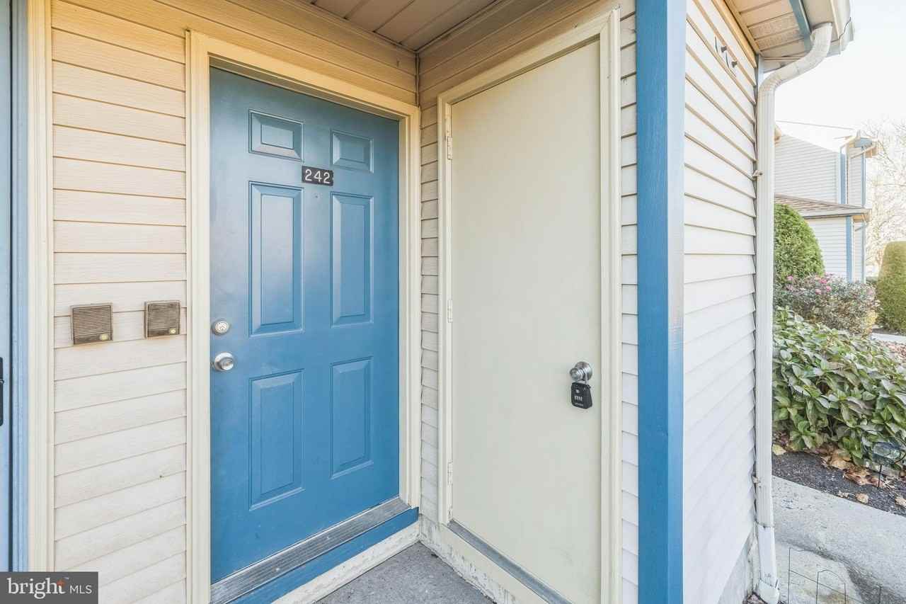 242 Allem Ln - Photo 2 of 16