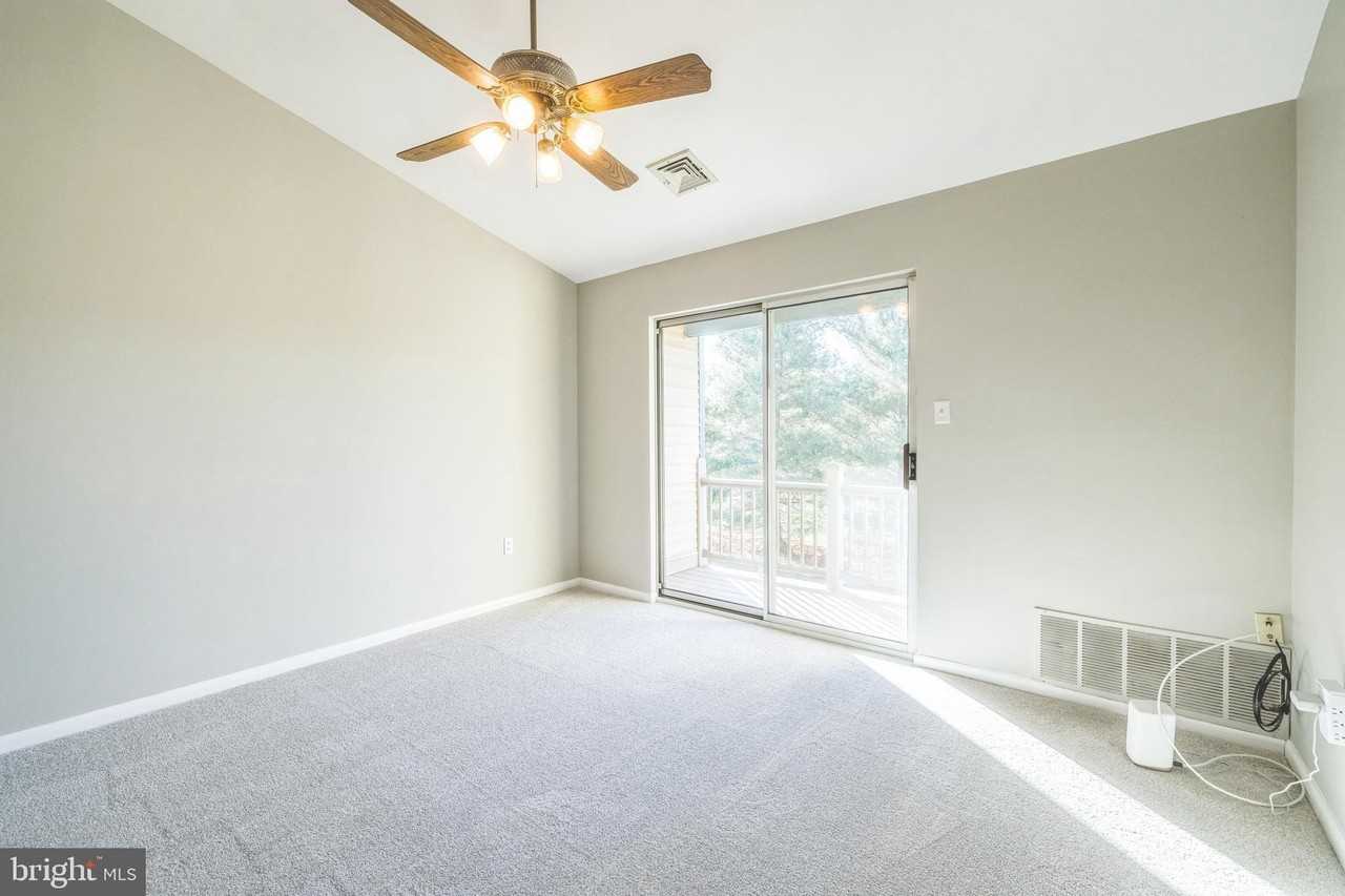 242 Allem Ln - Photo 5 of 16