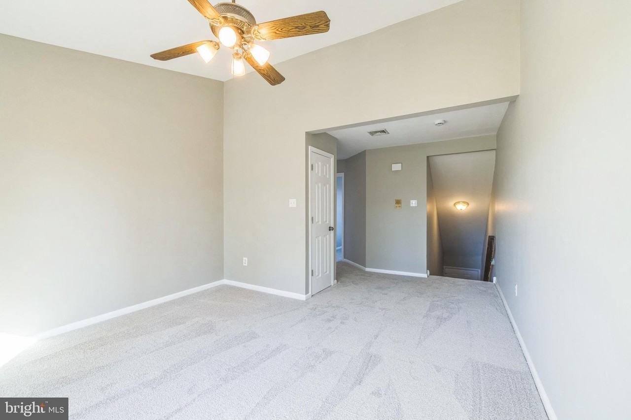 242 Allem Ln - Photo 6 of 16