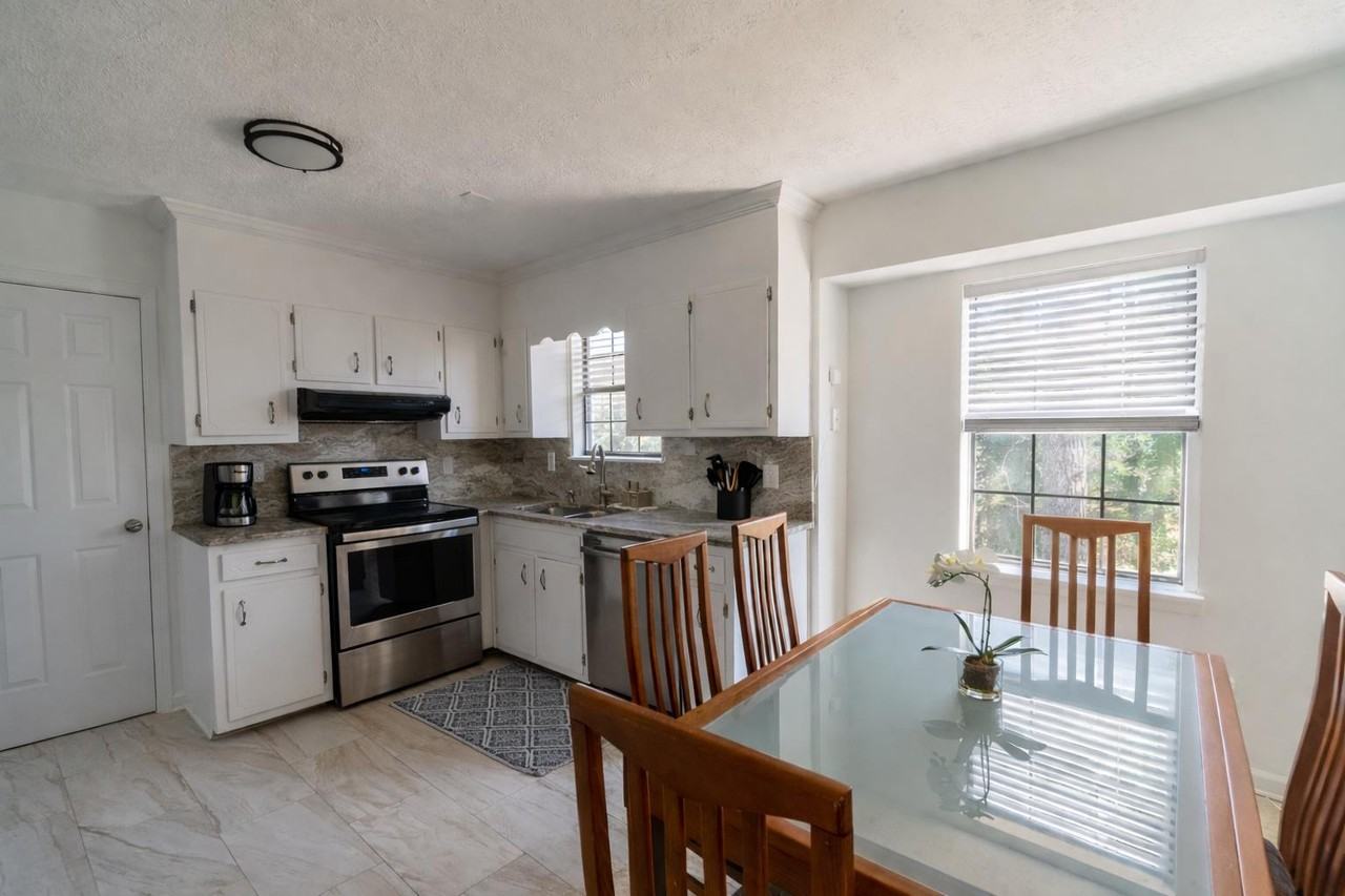 Martin Rd - Photo 2 of 9