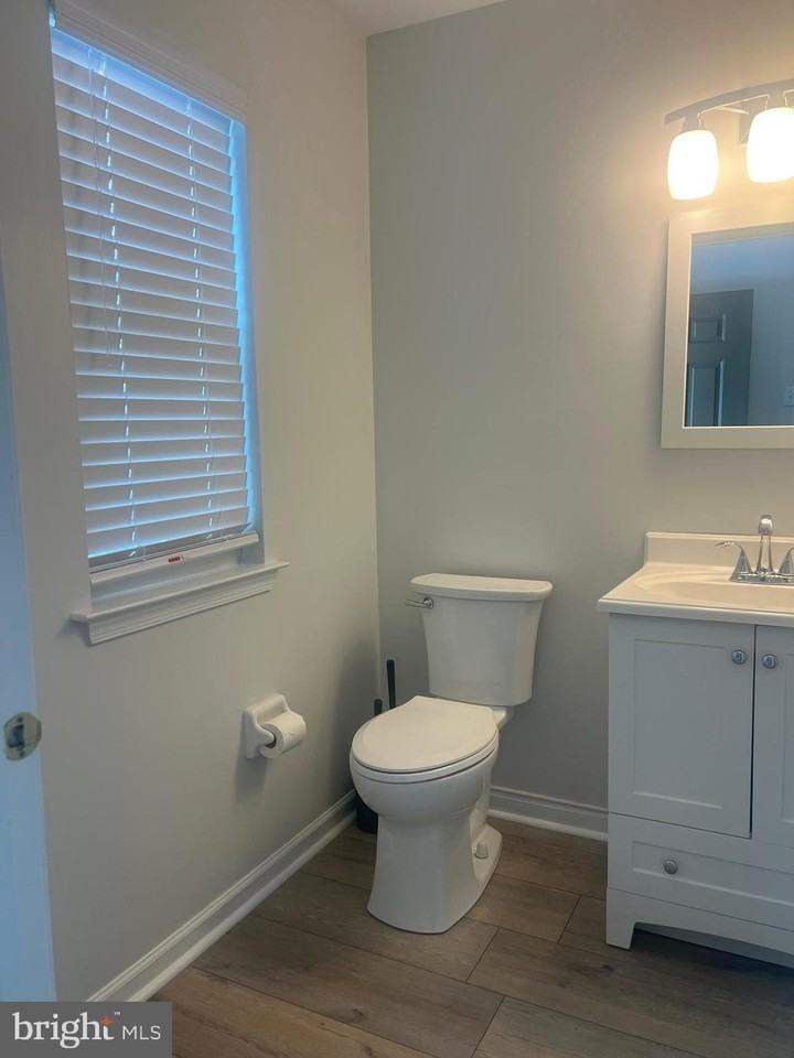 1509 Sweetbriar Dr - Photo 7 of 17