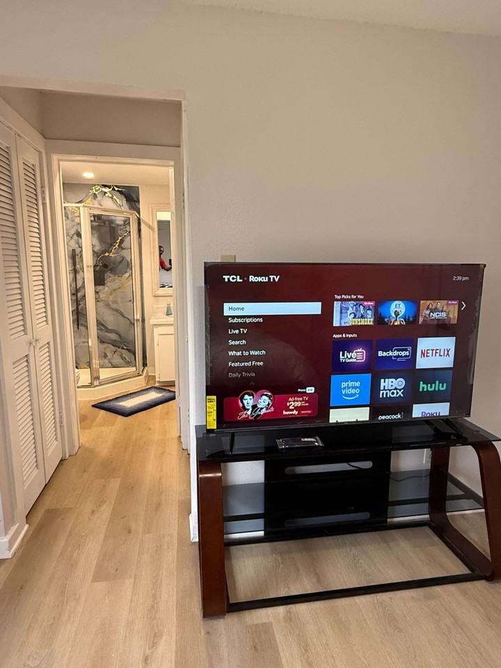 Hartford St - Photo 5 of 6