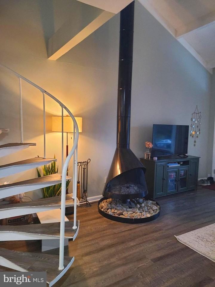 21 Tahoe Unit B #B - Photo 4 of 25