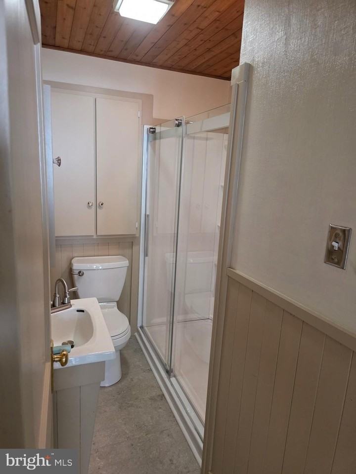 508 N 2nd St - Photo 5 of 10