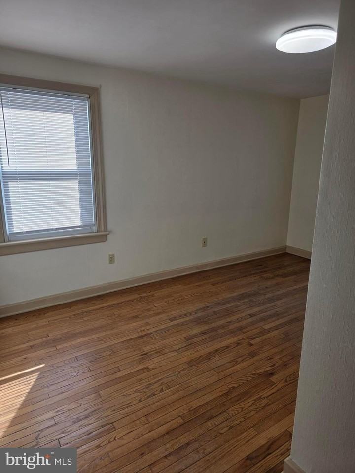 508 N 2nd St - Photo 7 of 10