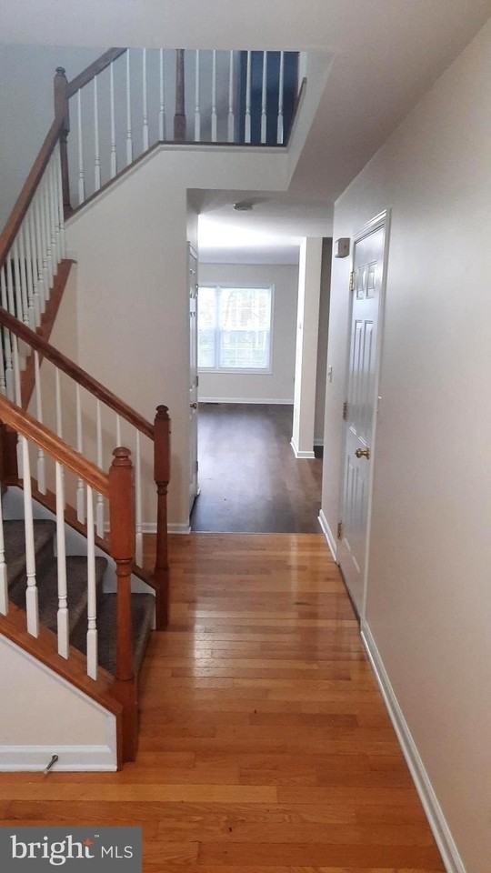 303 Antilles Ct - Photo 3 of 15