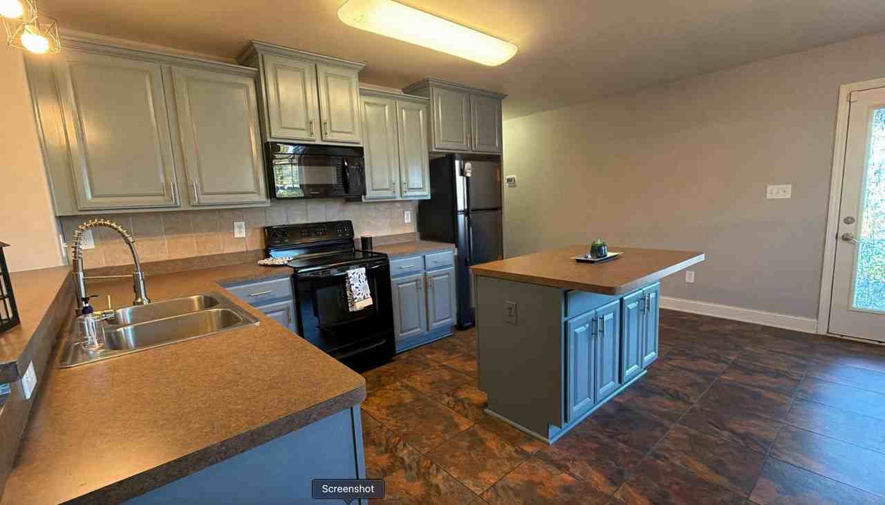 176 Fields Pond Dr #1 - Photo 4 of 15