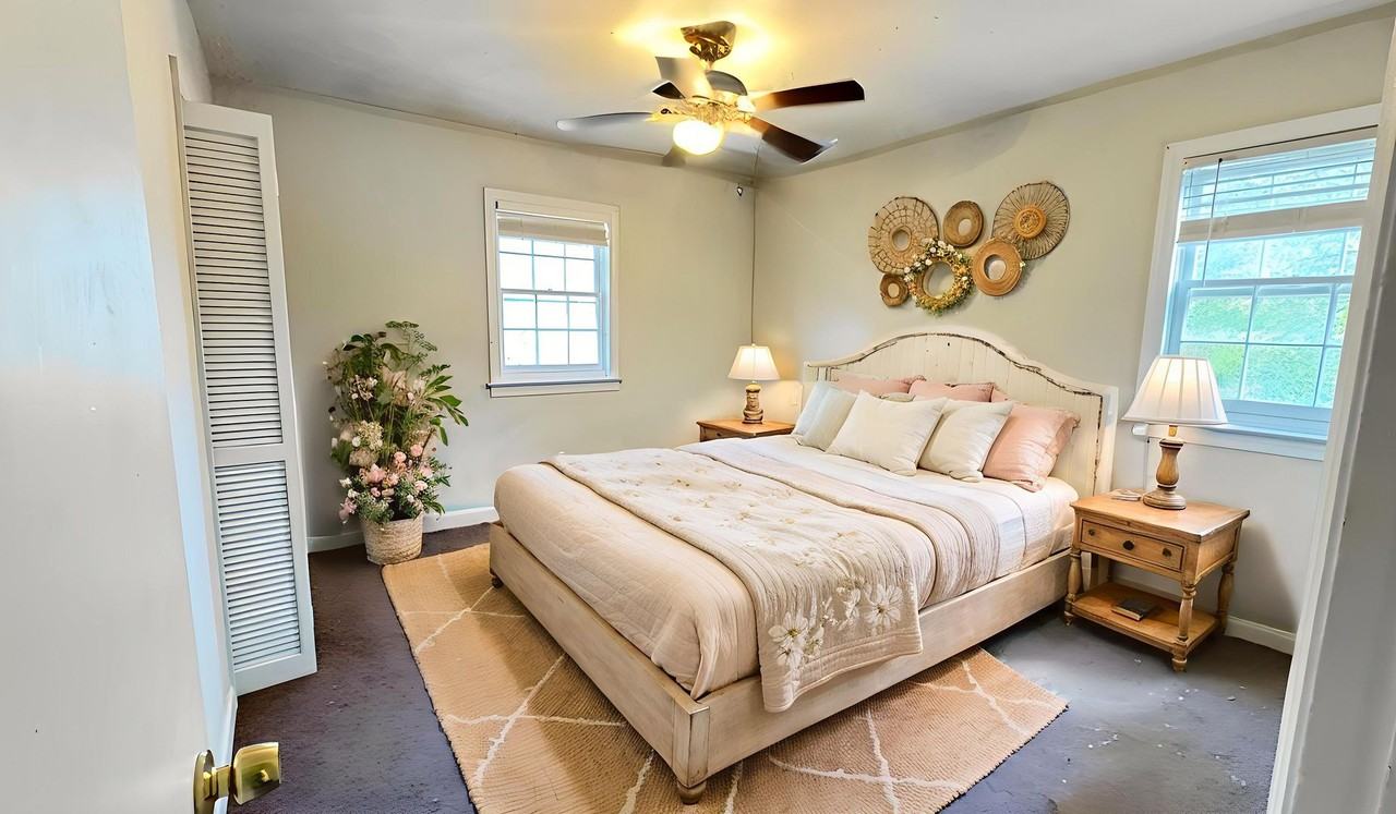 935 4 - Photo 3 of 7