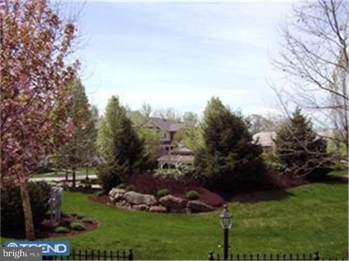 178 Windgate Dr - Photo 3 of 8