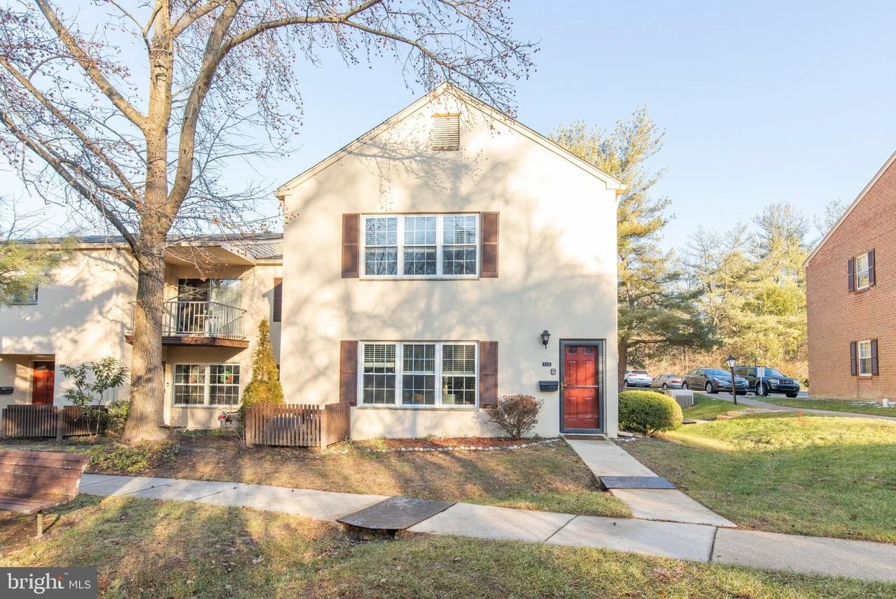 510 Old Forge Xing - Photo 3 of 29