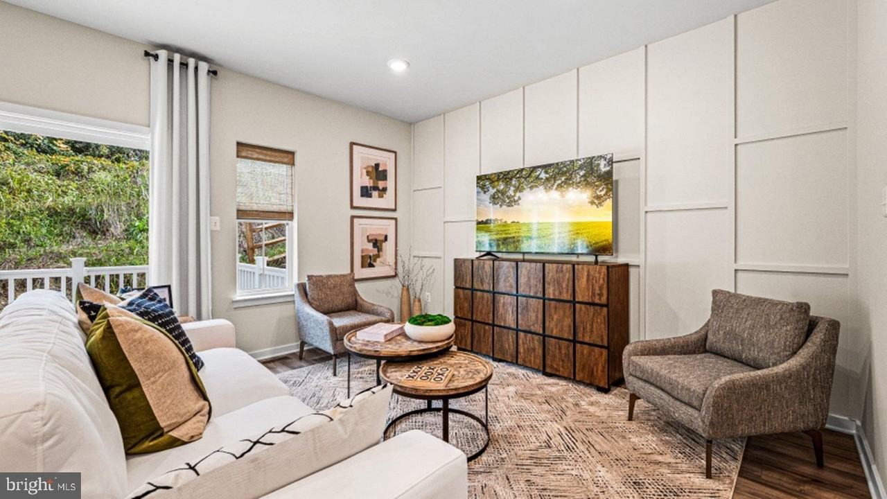 48 Four Leaf Dr - Photo 7 of 18