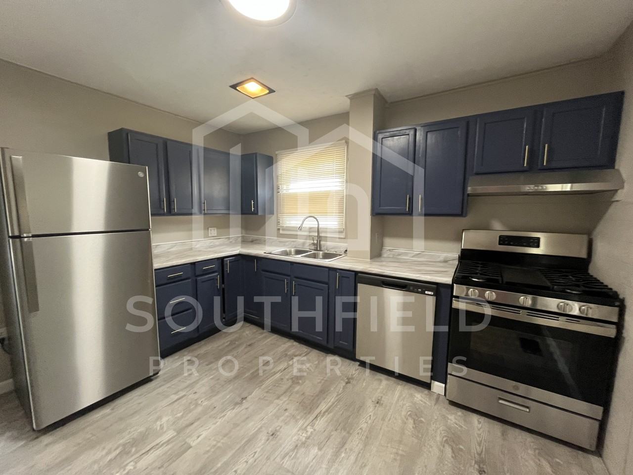 2552 Sarvis Ct #1 - Photo 4 of 23