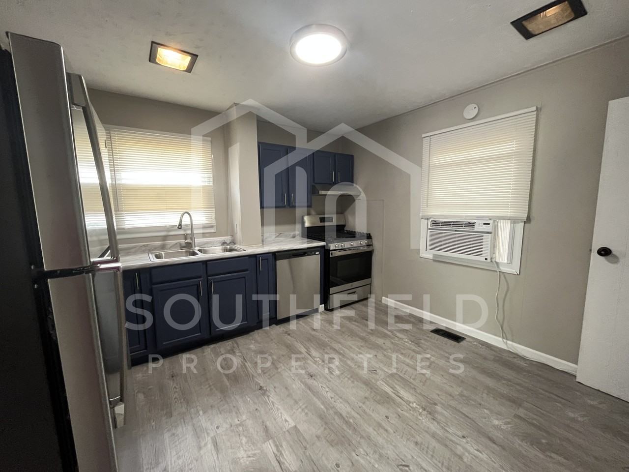 2552 Sarvis Ct #1 - Photo 6 of 23