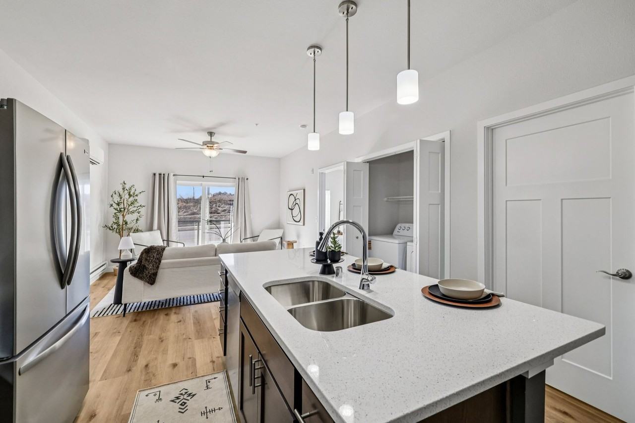 The Residences at Jamestown Quarry - Photo 4 of 50