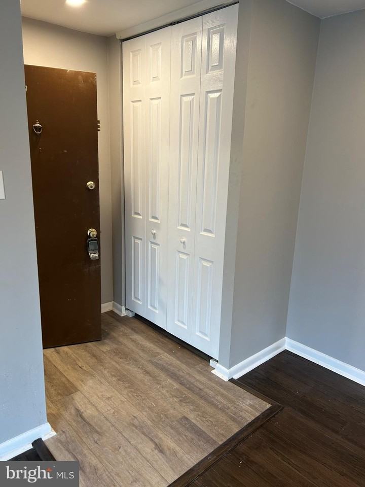 839 Garrett Ln - Photo 7 of 20