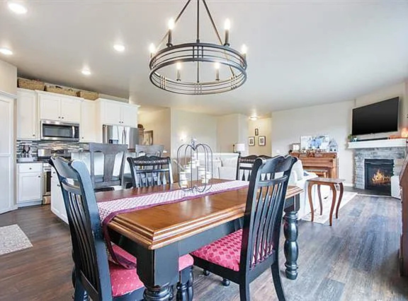 3641 Tulip Trl #1 - Photo 3 of 20