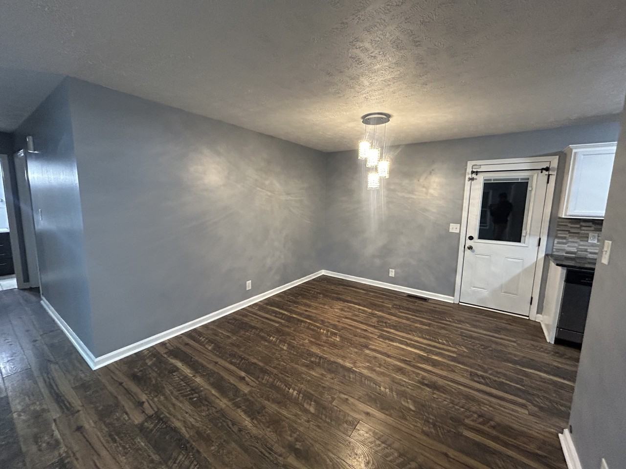 573 Somerset Ln #1 - Photo 4 of 35