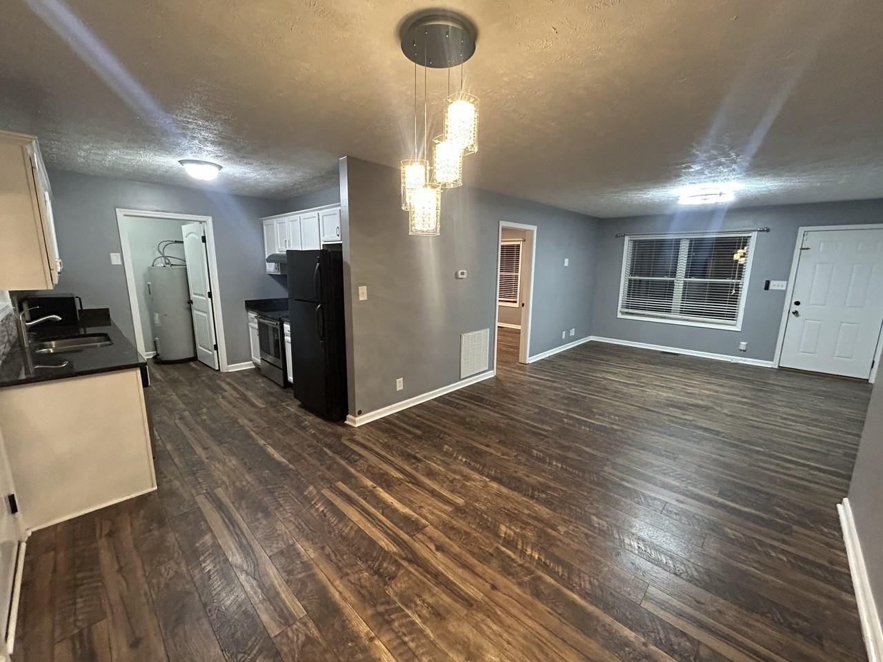 573 Somerset Ln #1 - Photo 5 of 35