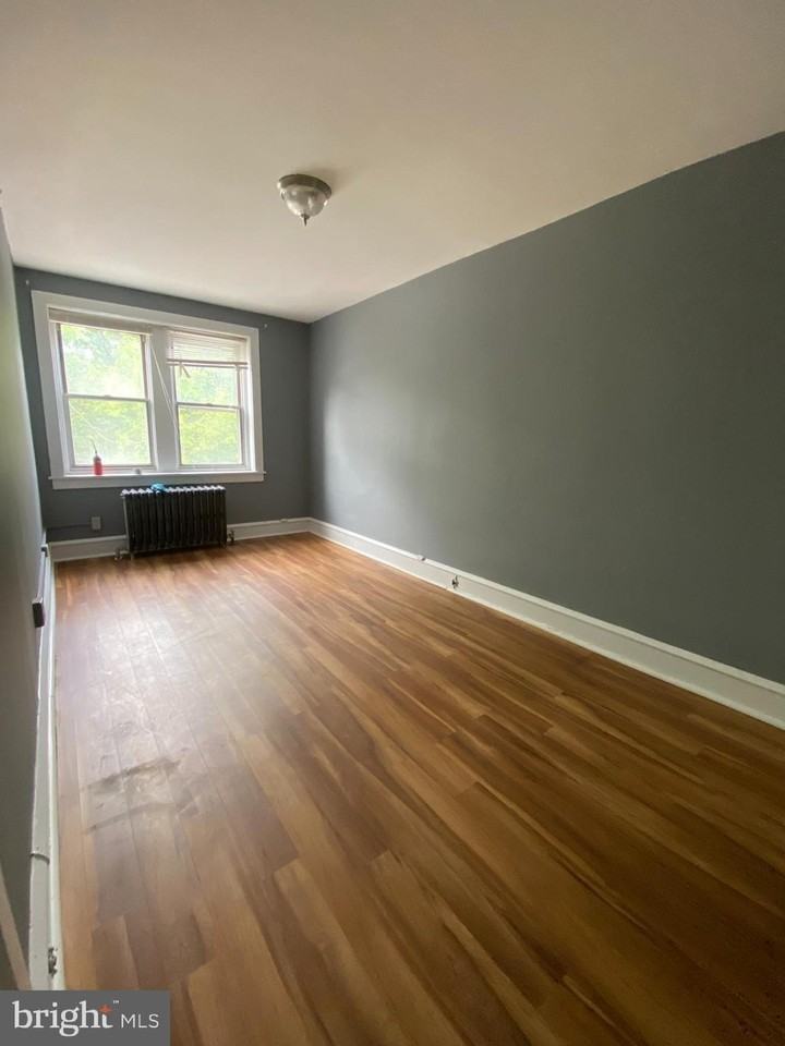 Garrett Rd - Photo 7 of 13