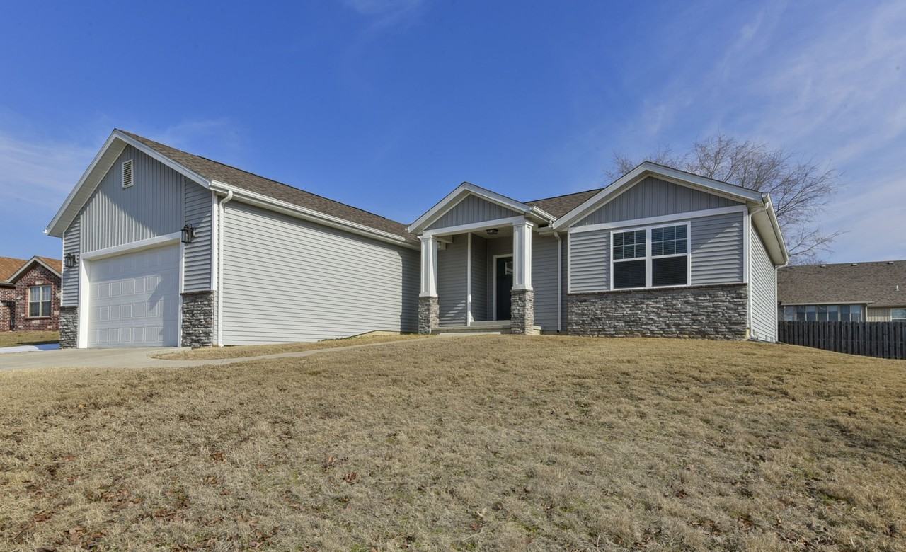 343 Holts Lake Dr #1 - Photo 2 of 32