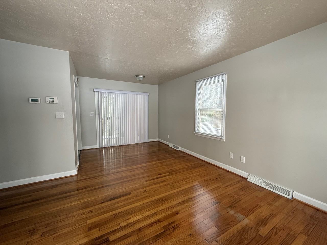 319 Raeford Ave #319