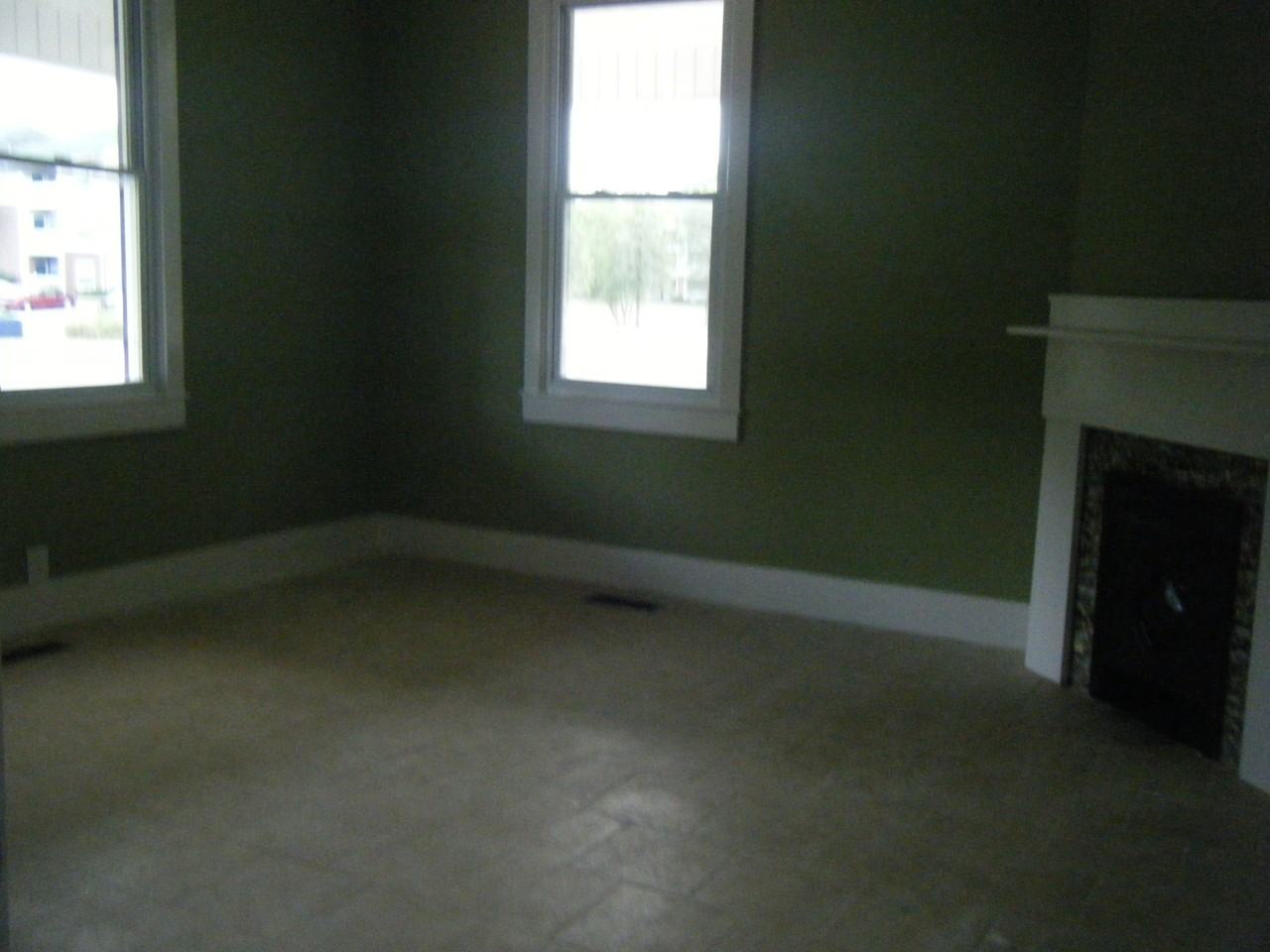 471 W Darlington St Apt B #1 - Photo 4 of 4