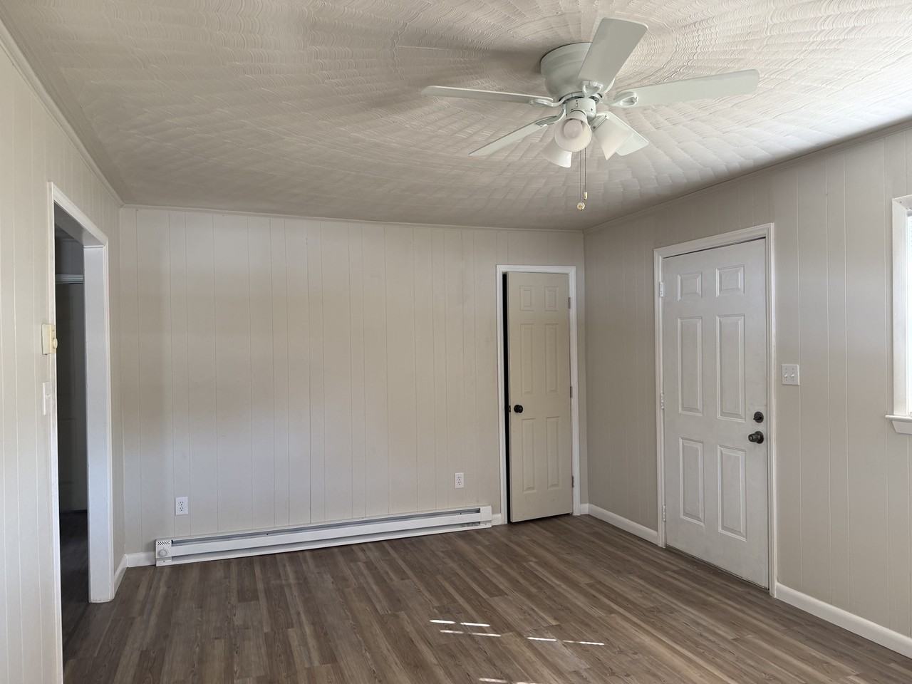 2412 Claremont Rd #1 - Photo 3 of 7