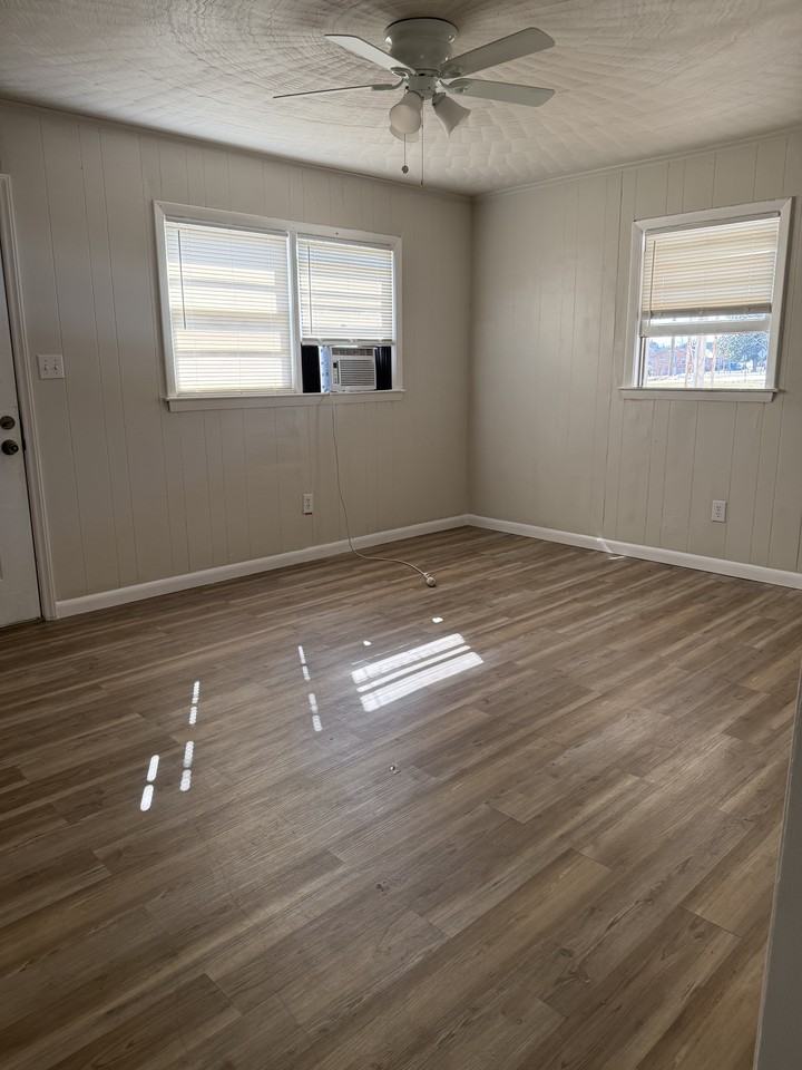 2412 Claremont Rd #1 - Photo 4 of 7