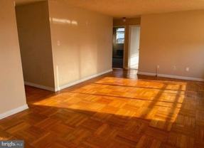 1030 E Lancaster Ave Apt 823 #823 - Photo 1 of 1