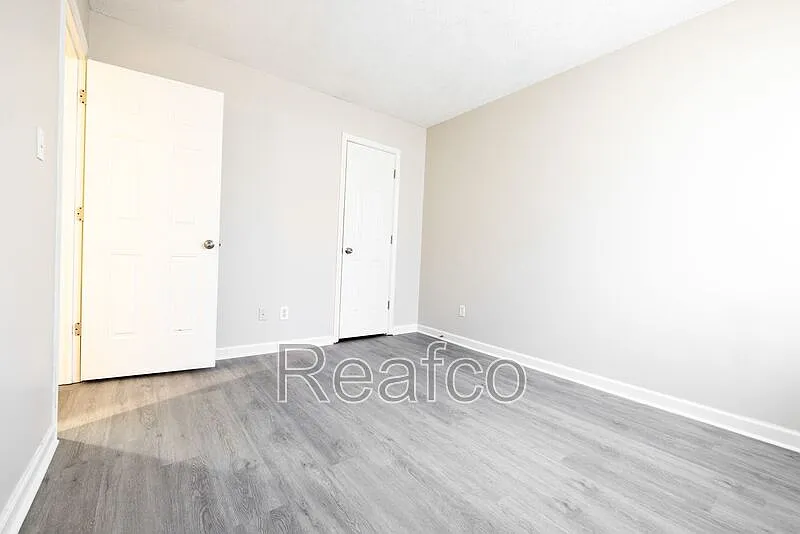 2846 Baughman Ave #2846 - Photo 6 of 9