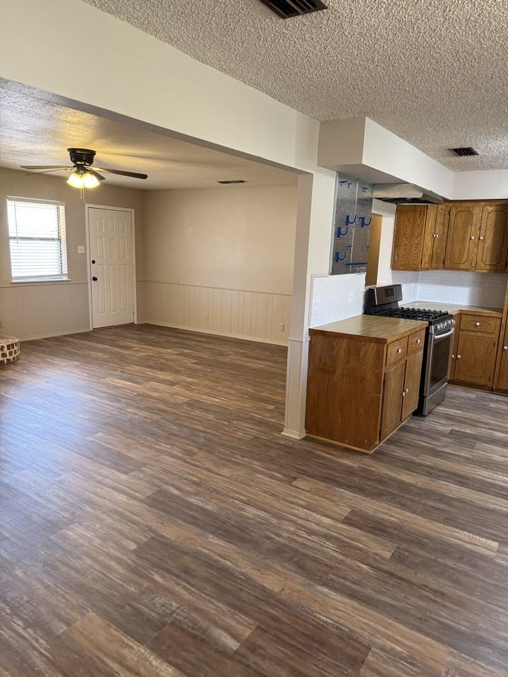 371 Rs County Road 2140 #1 - Photo 3 of 10