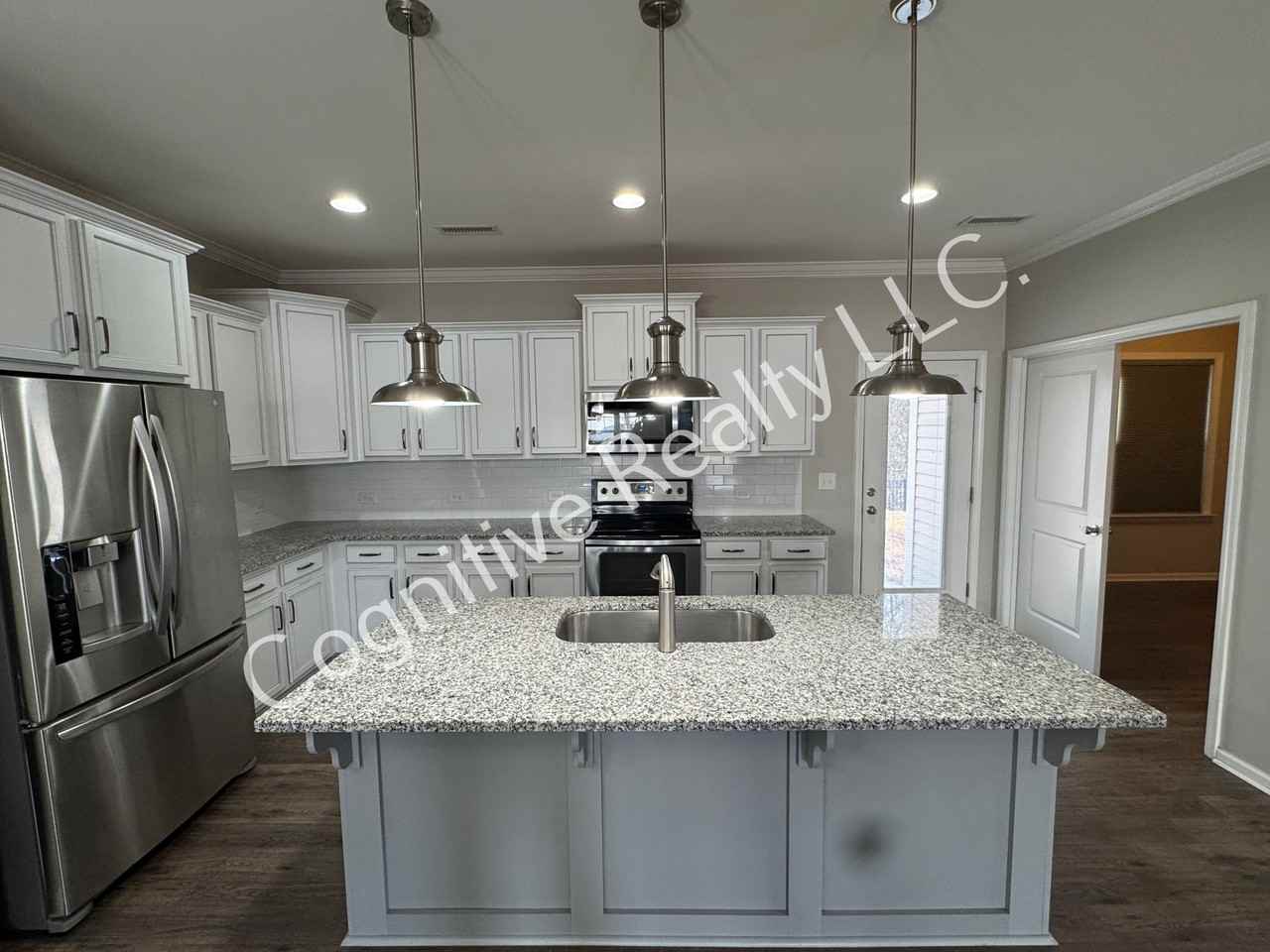 115 Fortress Dr #1 - Photo 3 of 25