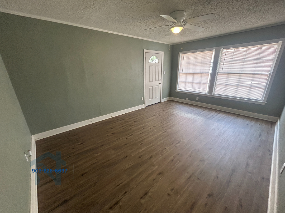 508 N Louise St #B - Photo 4 of 12