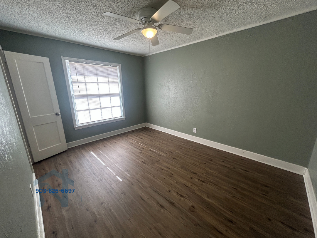 508 N Louise St #B - Photo 6 of 12