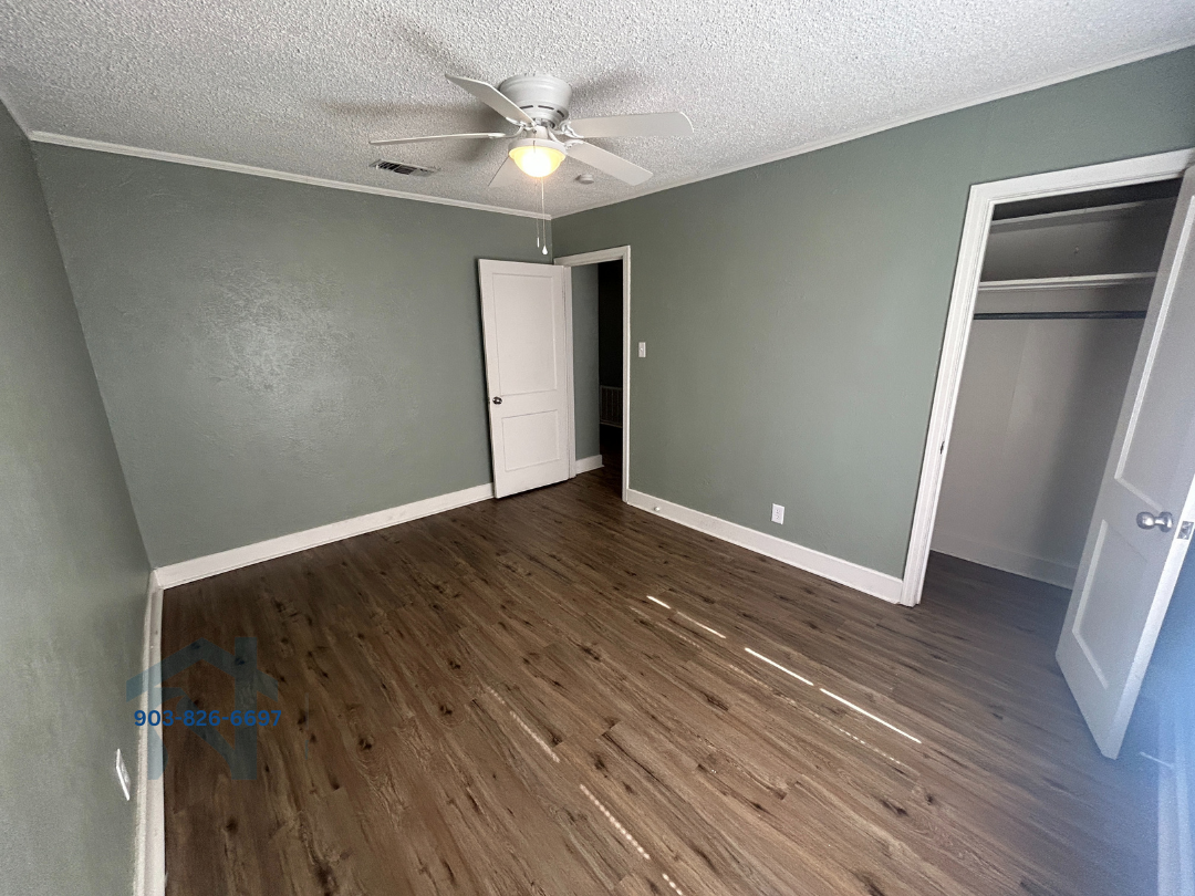 508 N Louise St #B - Photo 7 of 12