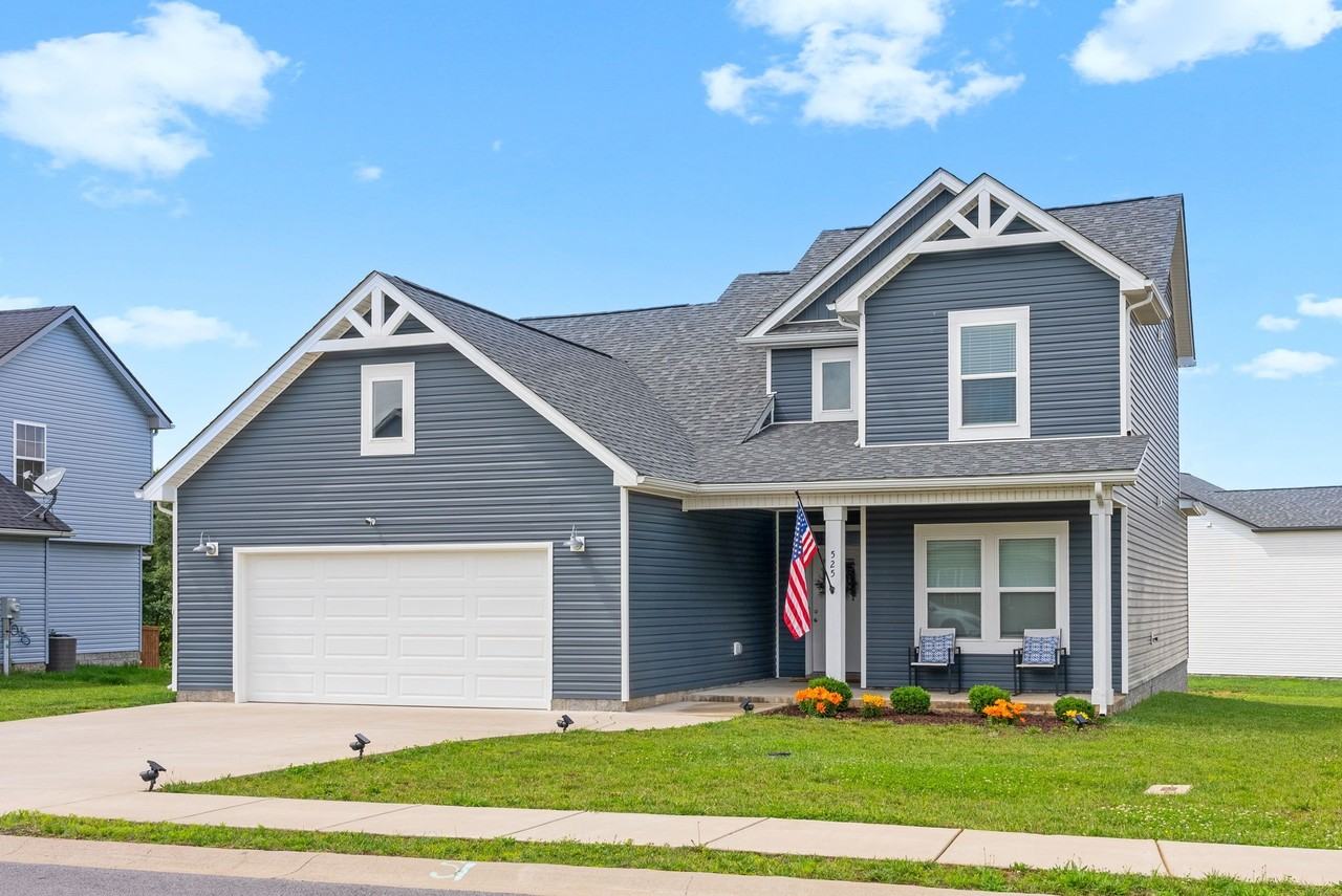 525 Bloomington Trce #1 - Photo 2 of 31