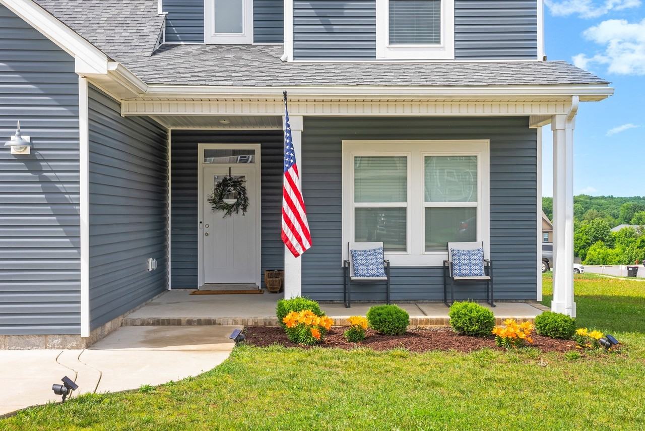 525 Bloomington Trce #1 - Photo 4 of 31