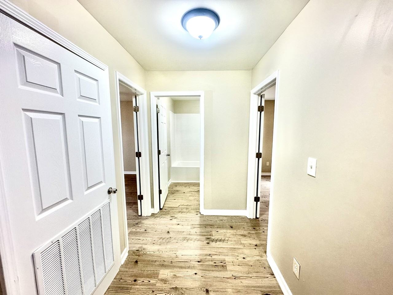 30 Sirmans Drive - 1Apt A #1 - Photo 6 of 10