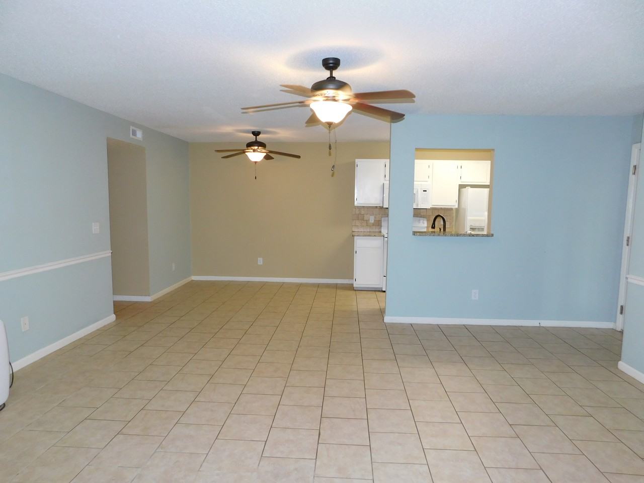 535 3rd Loop Rd Apt A #1 - Photo 2 of 8