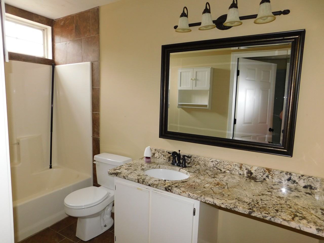 535 3rd Loop Rd Apt A #1 - Photo 5 of 8