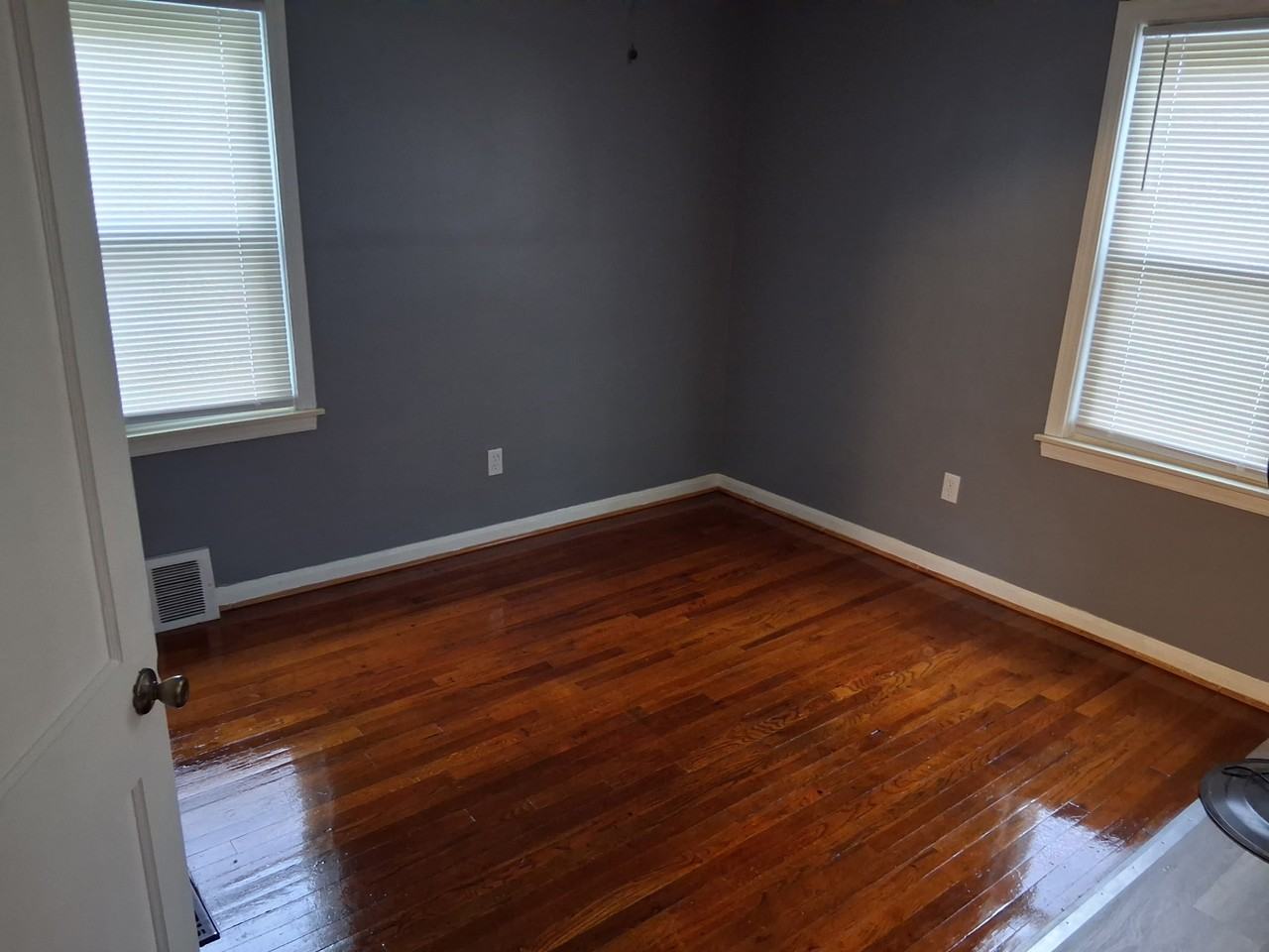 7550 Memorial Ave #1 - Photo 2 of 5