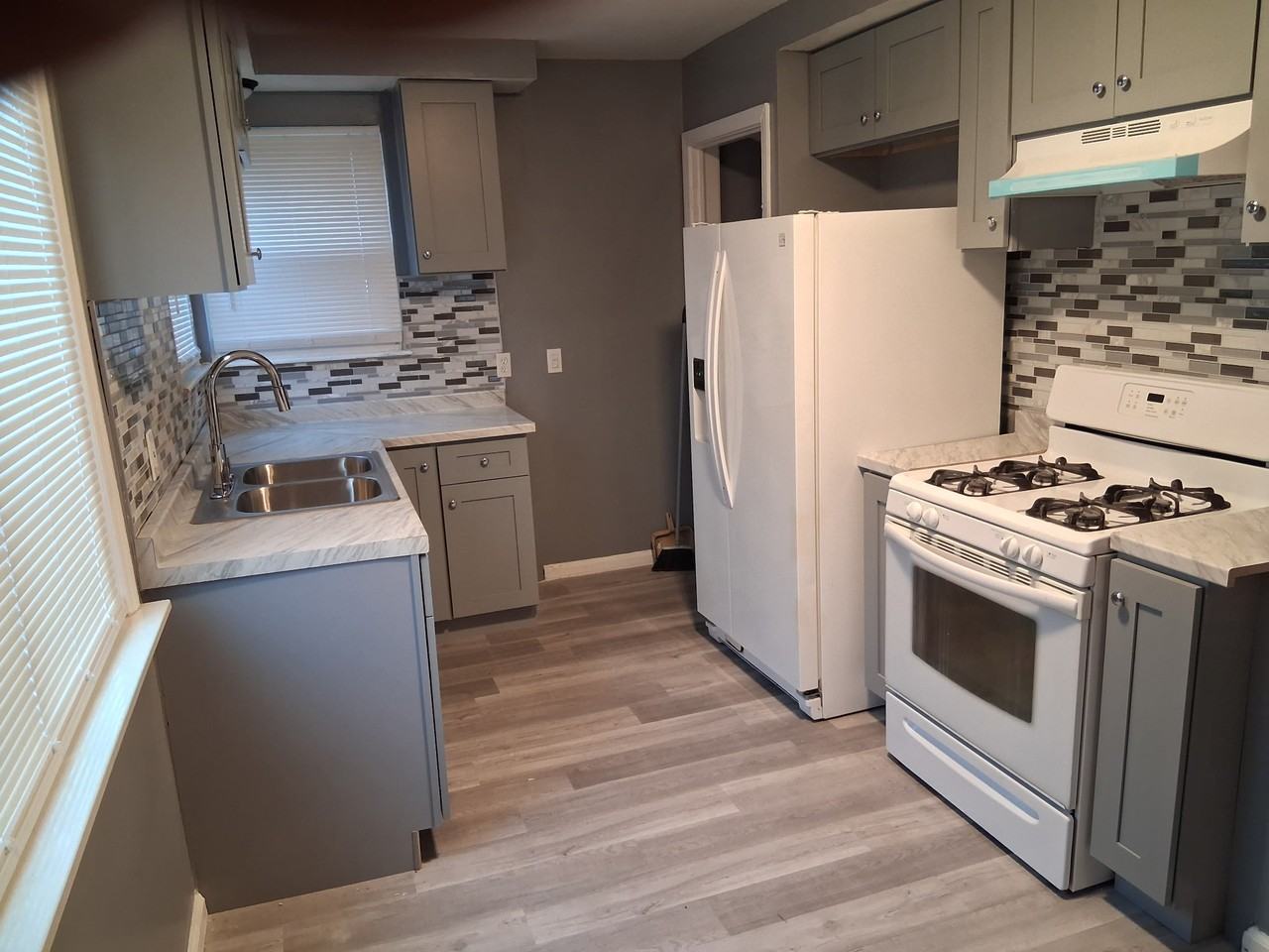 7550 Memorial Ave #1 - Photo 5 of 5