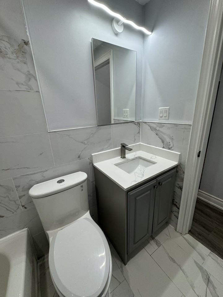 219 Stewart St - Photo 7 of 27