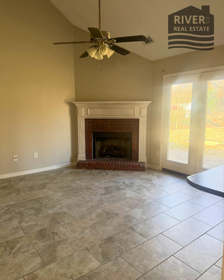 111 Shelley Ln #1 - Photo 5 of 14