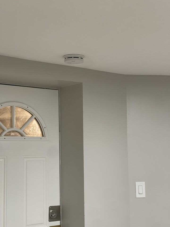 4235 W Potomac Ave - Photo 5 of 10