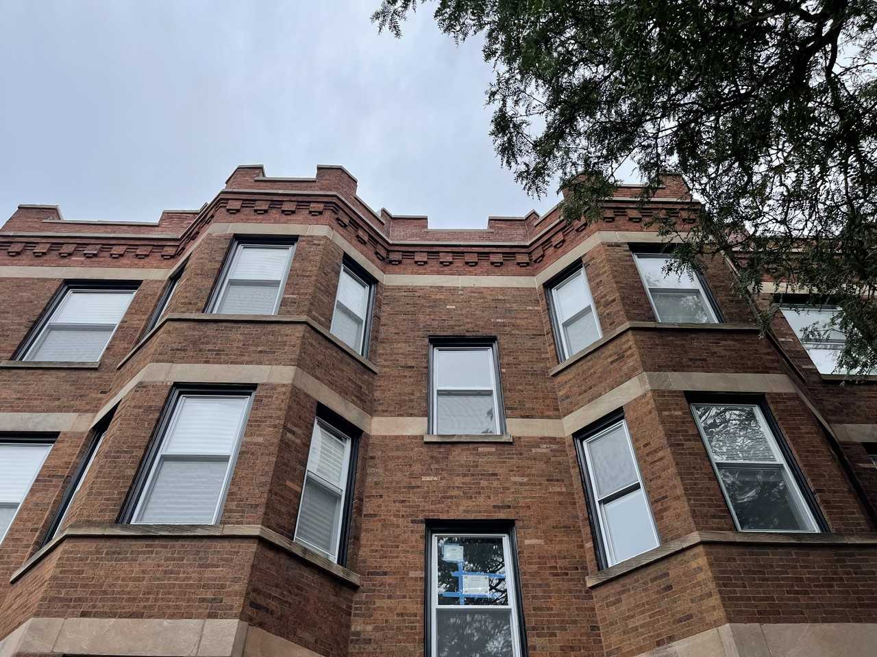 4235 W Potomac Ave - Photo 6 of 6