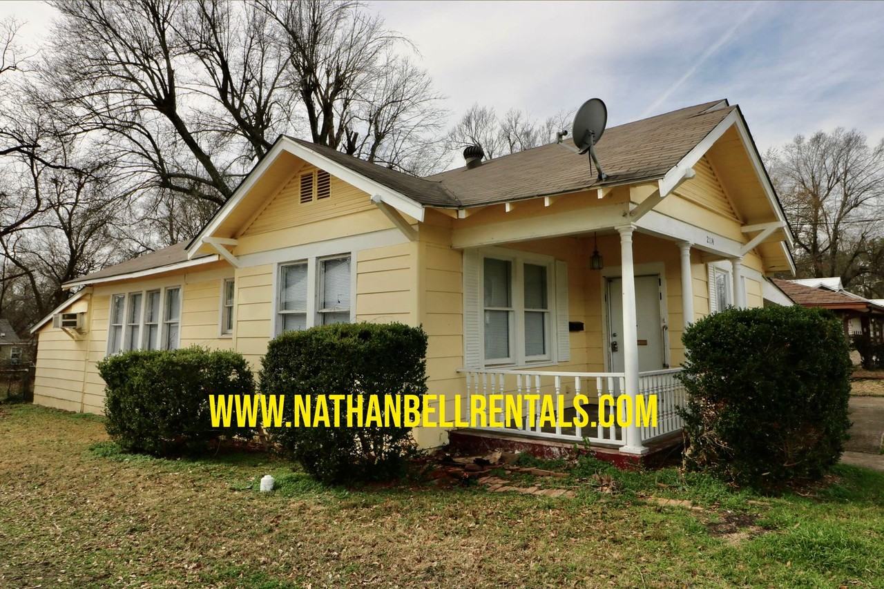 2114 Culbertson St - Photo 2 of 12