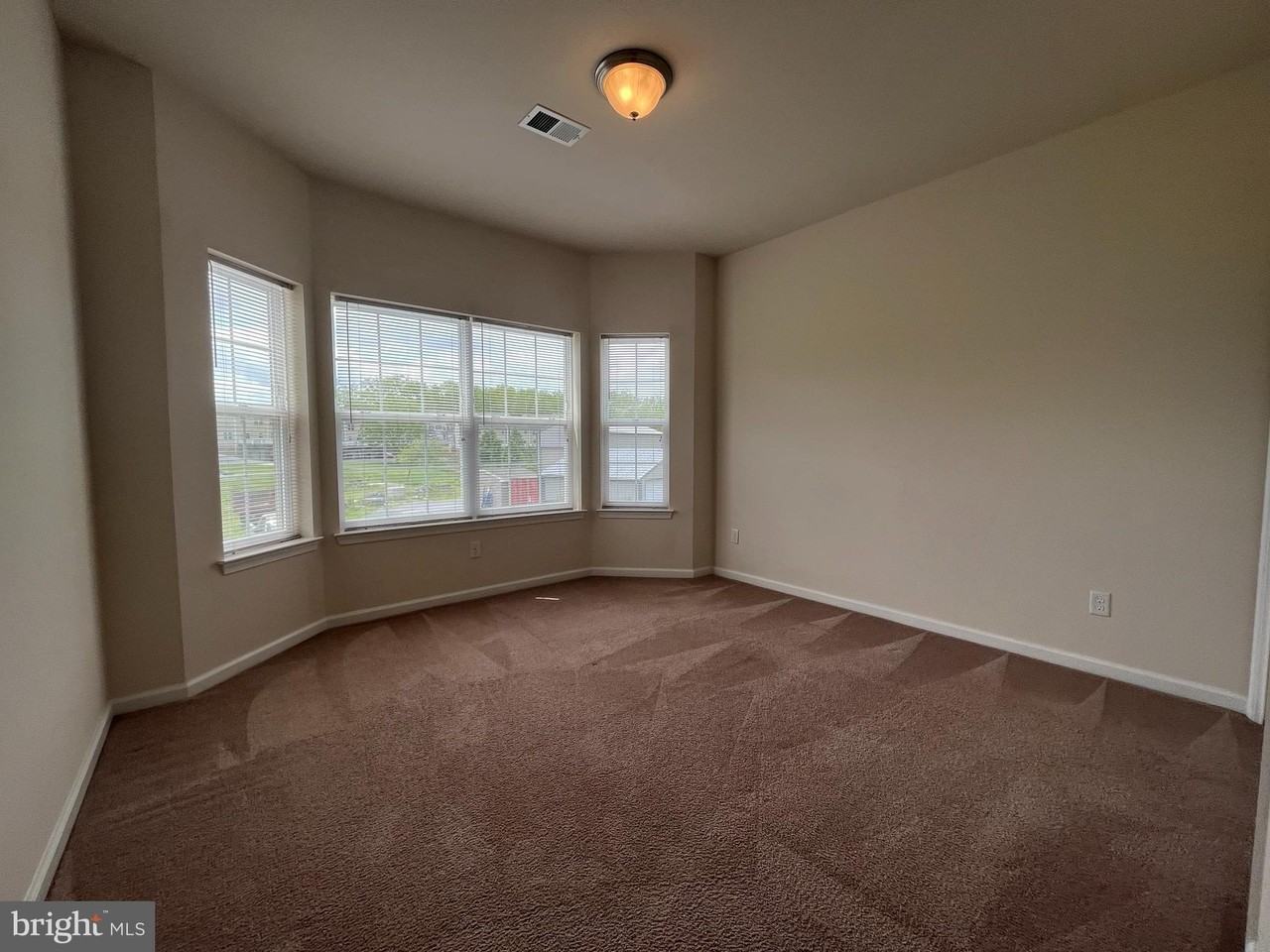 103 Goods Way - Photo 7 of 23