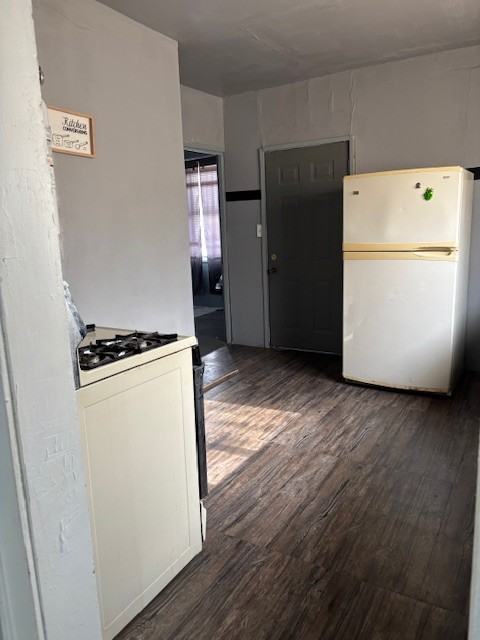 7526 Wykes St #1 - Photo 3 of 20