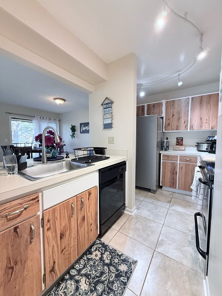 2 Cartagena Ct #2 - Photo 2 of 20